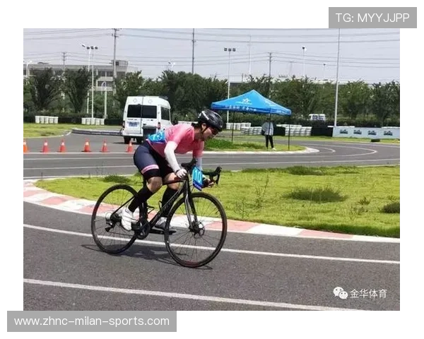 世界自行车计时赛引入观众沉浸式互动体验区，自行车团队计时赛